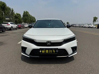 2023 Honda Civic XI, белый, 1360000 рублей, вид 2