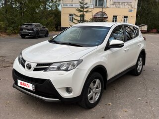 2013 Toyota RAV4 IV (XA40), белый, 1370000 рублей, вид 1