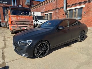 2021 Mercedes-Benz E-Класс 220 d V (W213, S213, C238) Рестайлинг, чёрный, 3200000 рублей, вид 1