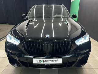 2020 BMW X5 M50d IV (G05/G18), чёрный, 5900000 рублей, вид 2