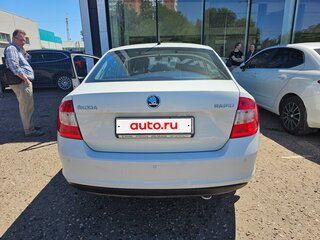 2015 Skoda Rapid I, белый, 825000 рублей, вид 4