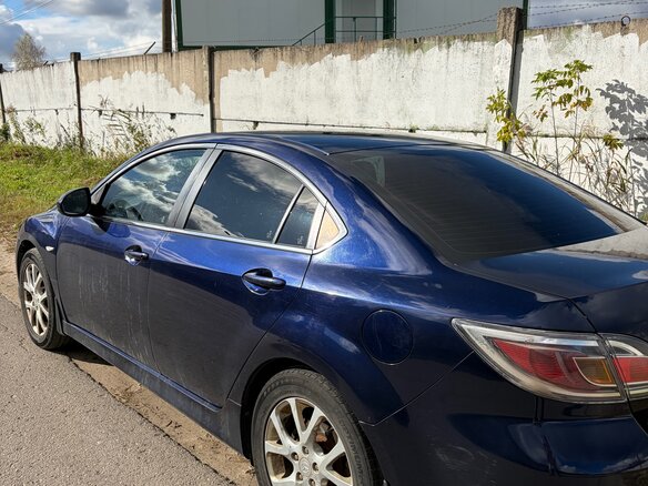 2011 Mazda 6 II (GH) Рестайлинг, синий, 790000 рублей - вид 4