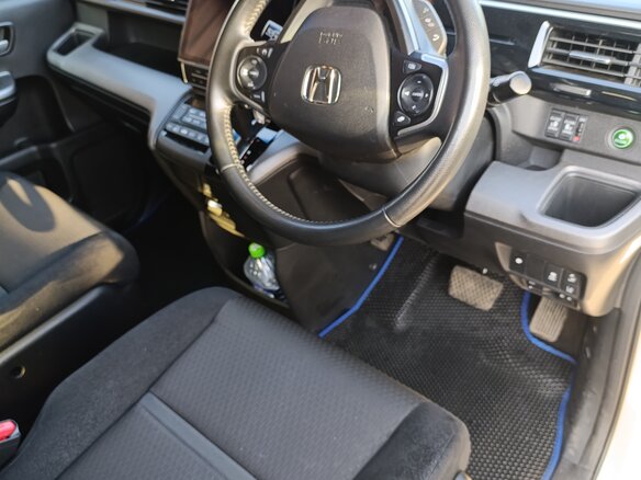 2019 Honda Stepwgn Spada V Рестайлинг, белый, 2349999 рублей - вид 7