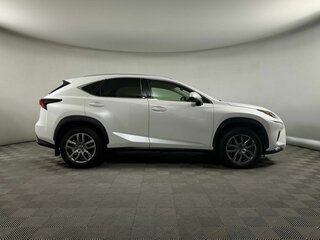 2020 Lexus NX 200 I Рестайлинг, белый, 3549000 рублей, вид 4