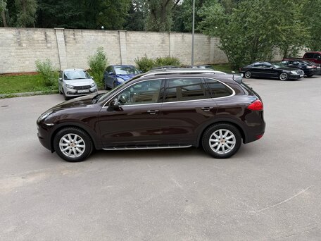 2013 Porsche Cayenne II (958), коричневый, 3550000 рублей, вид 5