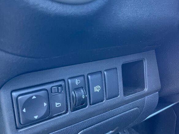 2011 Nissan Note I Рестайлинг, чёрный, 445000 рублей - вид 16