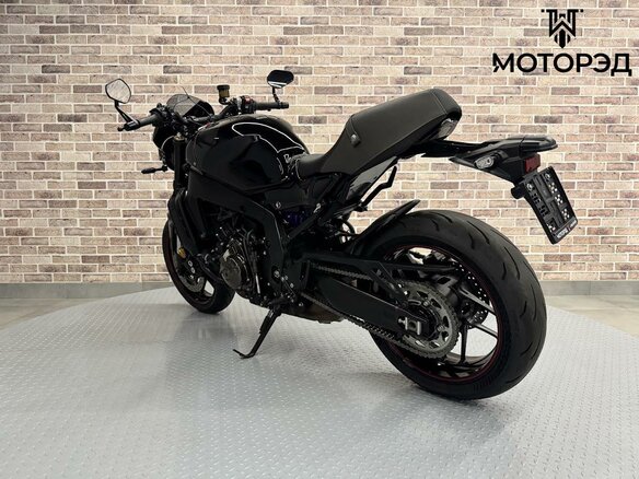 2022 Yamaha XSR900, чёрный - вид 5