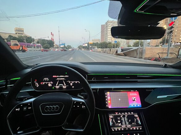 2021 Audi A8 Long 55 TFSI IV (D5), чёрный, 6800000 рублей - вид 4
