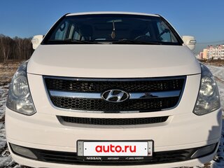 2015 Hyundai Grand Starex I, белый, 2000000 рублей, вид 2