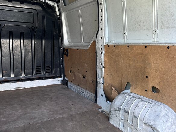 2020 Renault Master, белый, 2900000 рублей - вид 11
