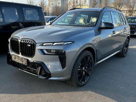 BMW X7 I (G07) Рестайлинг