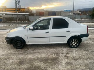 2009 Renault Logan I, белый, 350000 рублей, вид 3