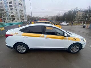 2020 Hyundai Solaris II Рестайлинг, белый, 865000 рублей, вид 2