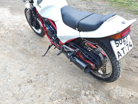 1990 Honda VT 250, белый, 155000 рублей, вид 3