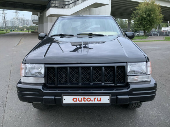 1996 Jeep Grand Cherokee I (ZJ) Рестайлинг, чёрный - вид 1