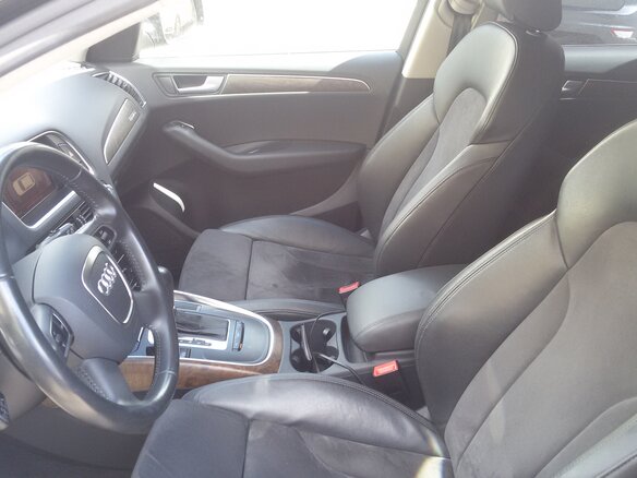 2011 Audi Q5 I (8R), чёрный - вид 2