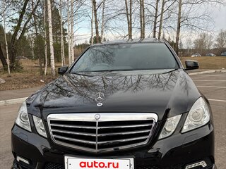 2010 Mercedes-Benz E-Класс 250 5G-Tronic IV (W212, S212, C207), чёрный, 1800000 рублей, вид 3