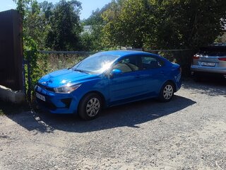 2021 Kia Rio IV Рестайлинг (Global market), синий, 1700000 рублей, вид 2