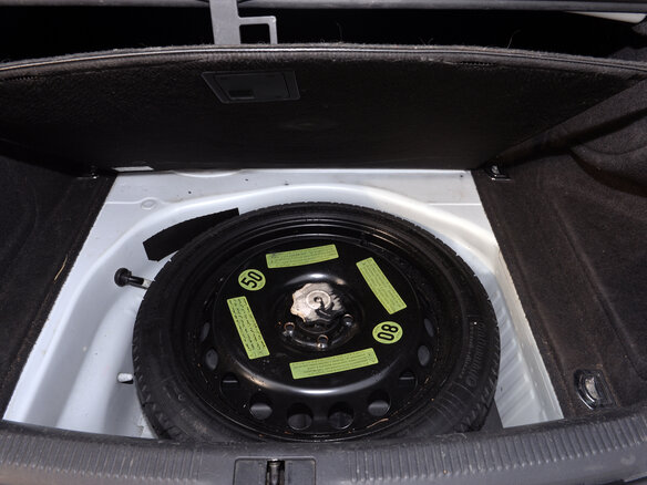 2011 Audi A4 IV (B8), белый, 1400000 рублей - вид 22
