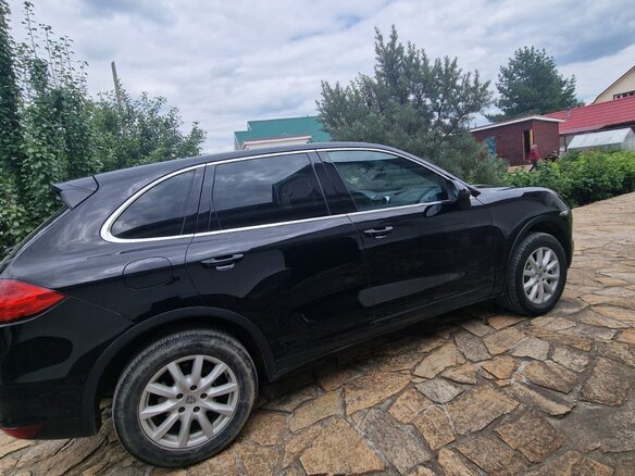 2010 Porsche Cayenne Diesel II (958), чёрный, 2712000 рублей - вид 1