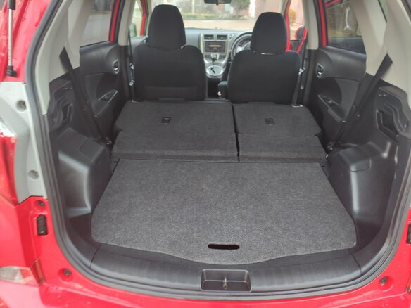 2012 Toyota Ractis II, красный, 999999 рублей - вид 25