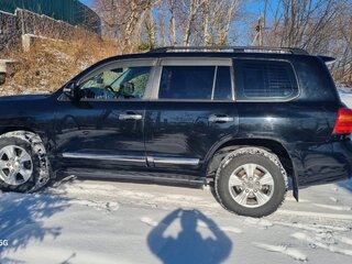 2012 Toyota Land Cruiser 200 Series Рестайлинг 1, чёрный, 4500000 рублей, вид 3