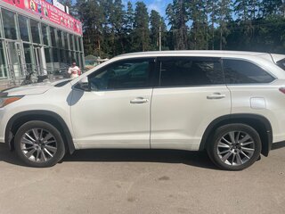 2014 Toyota Highlander III (XU50), белый, 2300000 рублей, вид 3