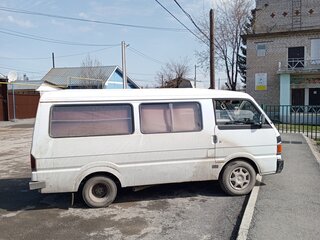 1988 Mazda Bongo III, белый, 240000 рублей, вид 4