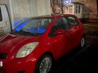 2007 Toyota Yaris Multimode II, красный, 660000 рублей, вид 3