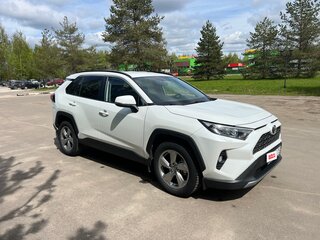 2019 Toyota RAV4 V (XA50), белый, 2740000 рублей, вид 3