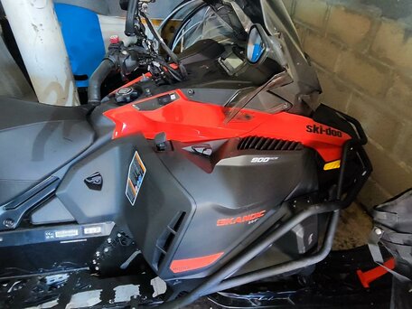 2022 BRP Ski-Doo Skandic 900, красный, 2000000 рублей, вид 3