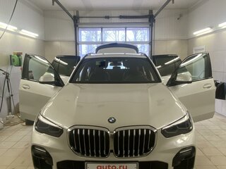 2020 BMW X5 30d IV (G05/G18), белый, 6750000 рублей, вид 2