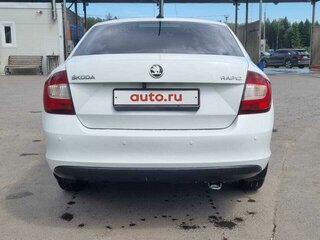 2018 Skoda Rapid I Рестайлинг, белый, 1380000 рублей, вид 5