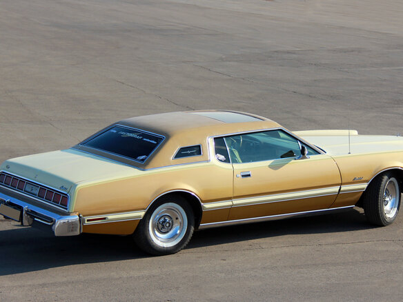 1975 Ford Thunderbird VI, бежевый - вид 10