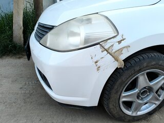 2005 Nissan Tiida Latio I, белый, 400000 рублей, вид 5