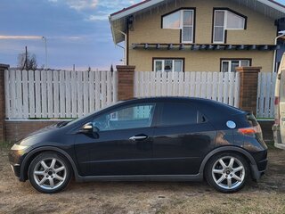 2008 Honda Civic VIII, чёрный, 650000 рублей, вид 3
