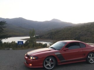 1994 Ford Mustang IV, красный, 2000000 рублей, вид 3