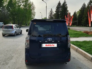 2009 Toyota Voxy II (R70), синий, 1320000 рублей, вид 4