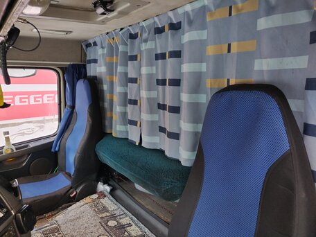 2011 Volvo FM, белый, 5100000 рублей, вид 5