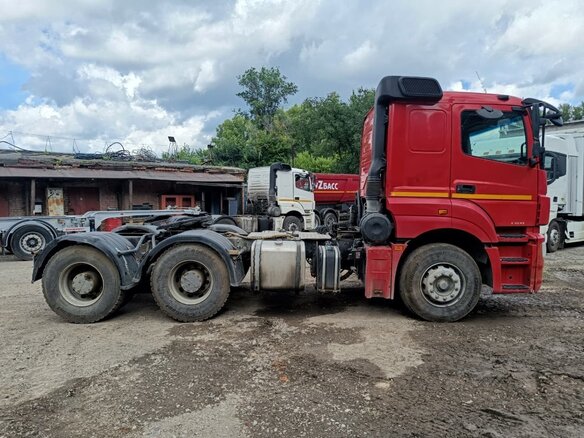 2020 КамАЗ 65806, красный, 2730000 рублей - вид 6