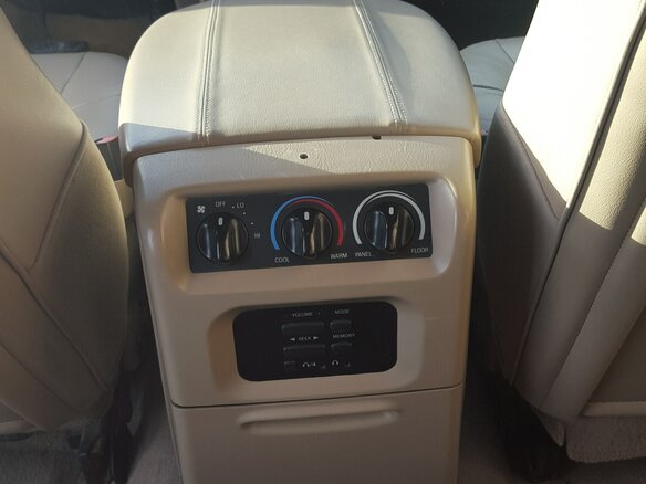 2001 Lincoln Navigator I, чёрный - вид 3