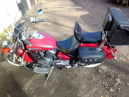 2008 Yamaha XVS1100, красный, 700000 рублей, вид 1
