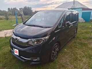 2015 Honda Stepwgn Spada V, чёрный, 1780000 рублей, вид 2