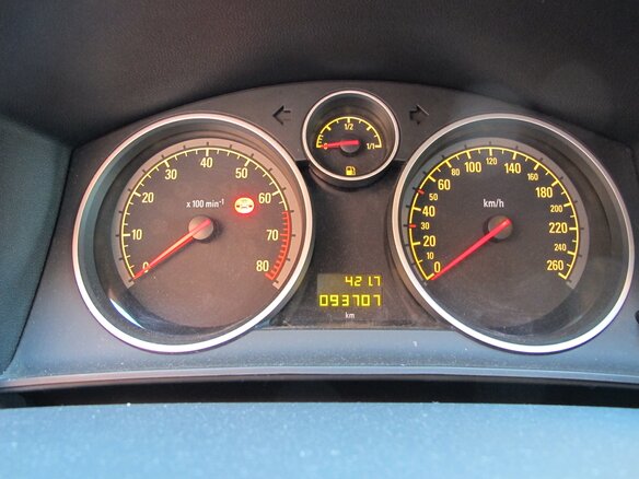 2010 Opel Astra GTC H Рестайлинг, красный, 570000 рублей - вид 12