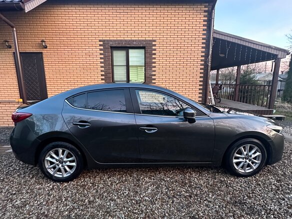 2017 Mazda 3 III (BM) Рестайлинг, серый, 1899999 рублей - вид 6