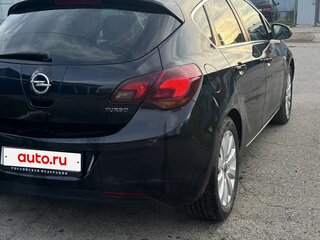2010 Opel Astra J, чёрный, 700000 рублей, вид 4