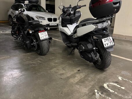 2021 BMW C 400 GT, белый, 700000 рублей, вид 4