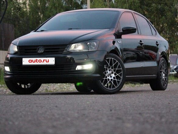 2018 Volkswagen Polo V Рестайлинг, чёрный, 1350000 рублей - вид 15
