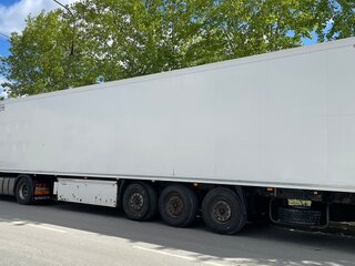 2015 Volvo FH, серый, 5500000 рублей, вид 4