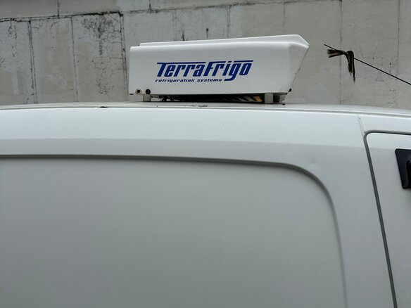 2012 Peugeot Partner, белый, 500000 рублей - вид 13